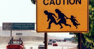 illegals-crossing-california-sign25